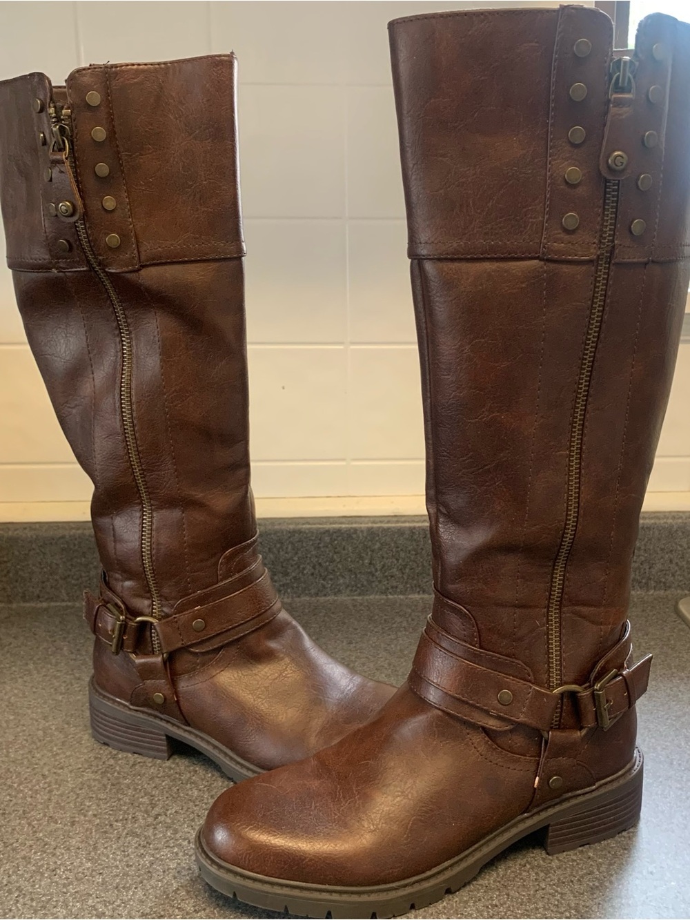 GBG G by Guess Ggteela tall brown boots Size 7.5 - Picture 2 of 8